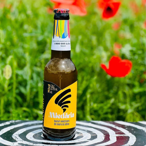 Queen Craft Mead (Mied Regina) Honey Beer by Miedaria 4x330ml 5% ABV
