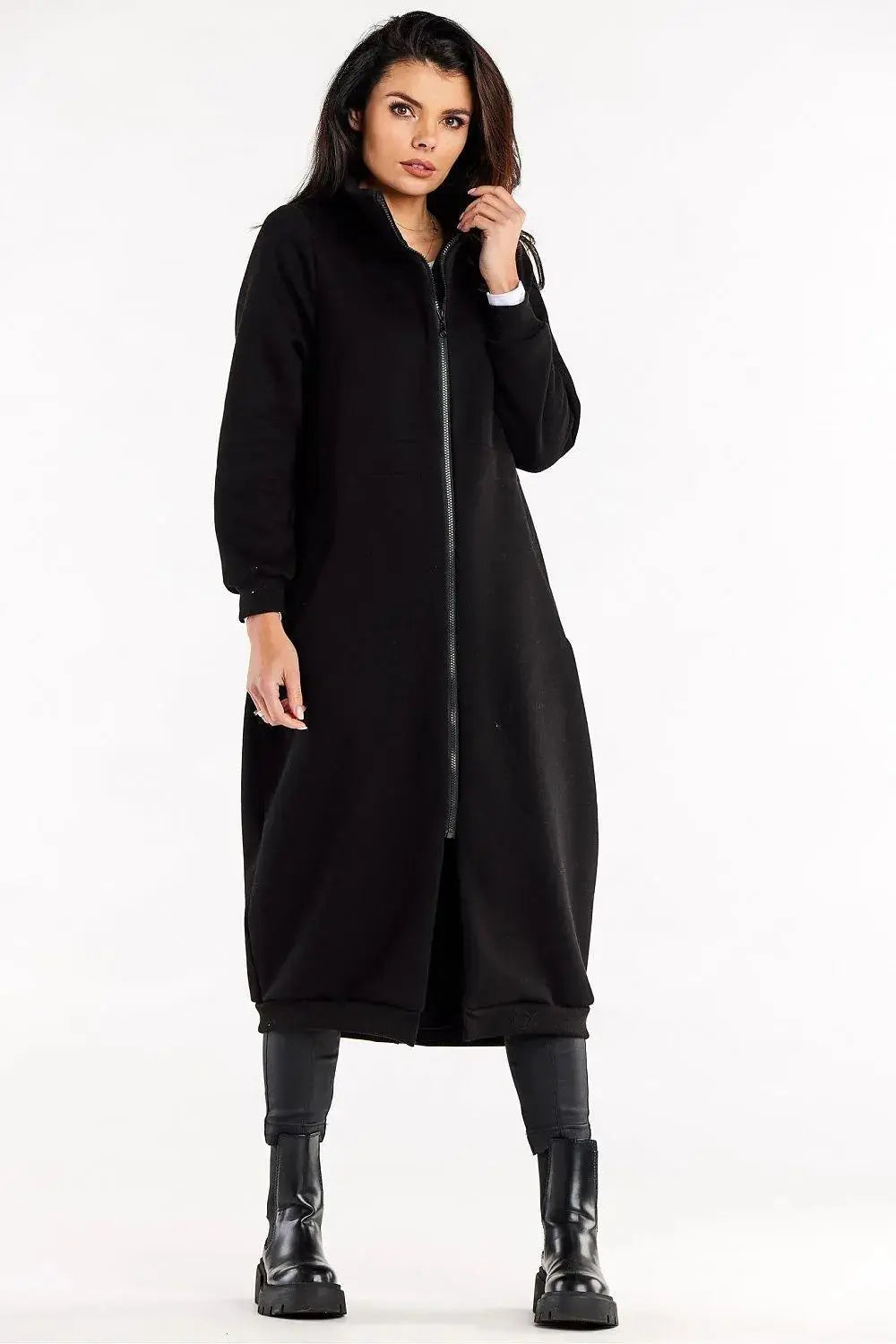 Infinite You long sleeves and high collar sweatshirt