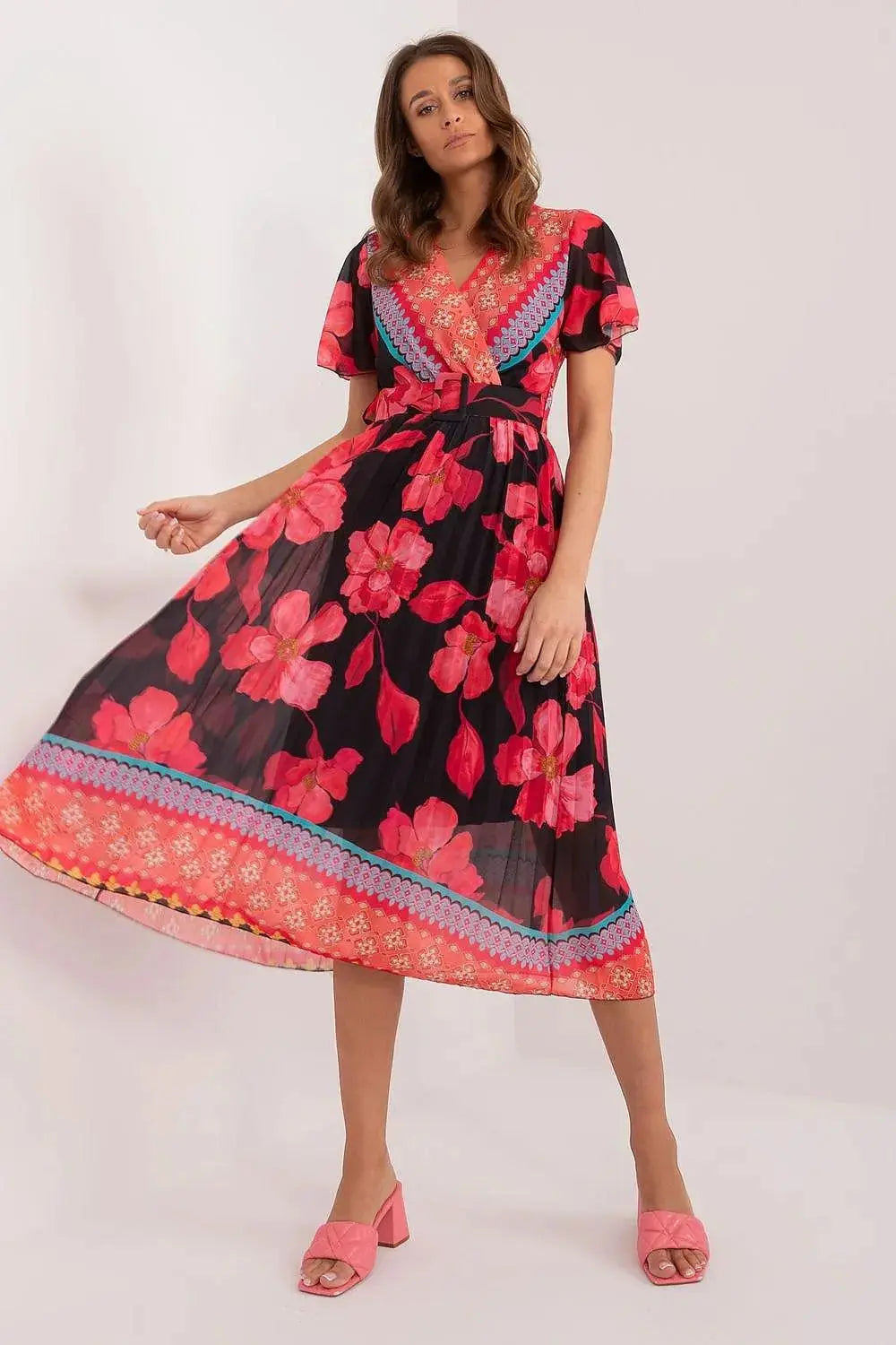 Italy Moda summer daydress with short sleeves in the form of frills