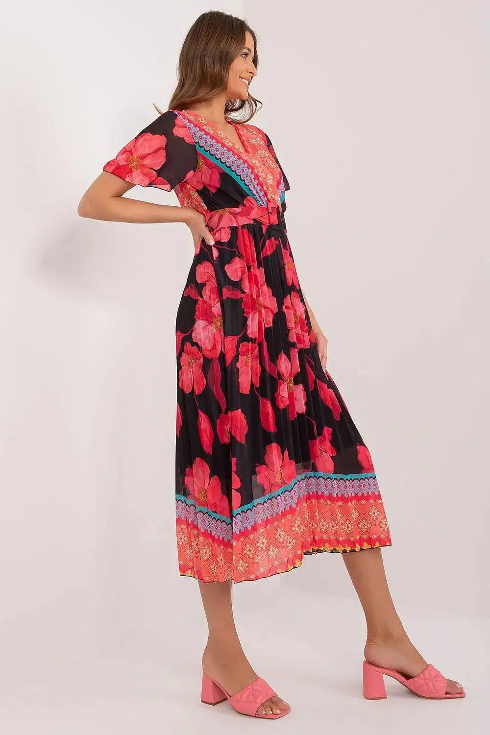 Italy Moda summer daydress with short sleeves in the form of frills