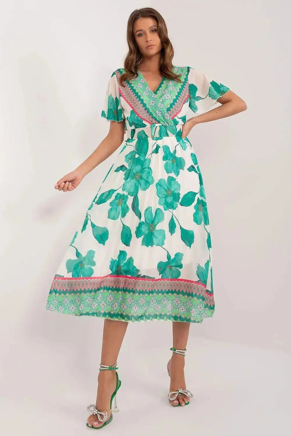 Italy Moda summer daydress with short sleeves in the form of frills