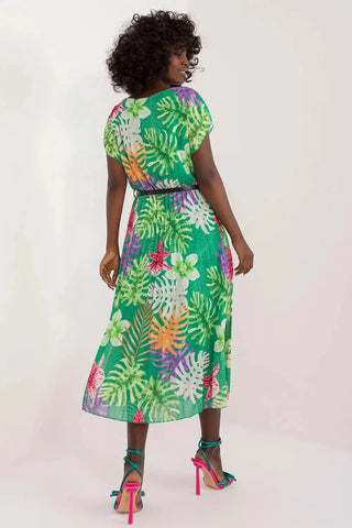 Italy Moda summer dress with short sleeves, round neckline, flared bottom