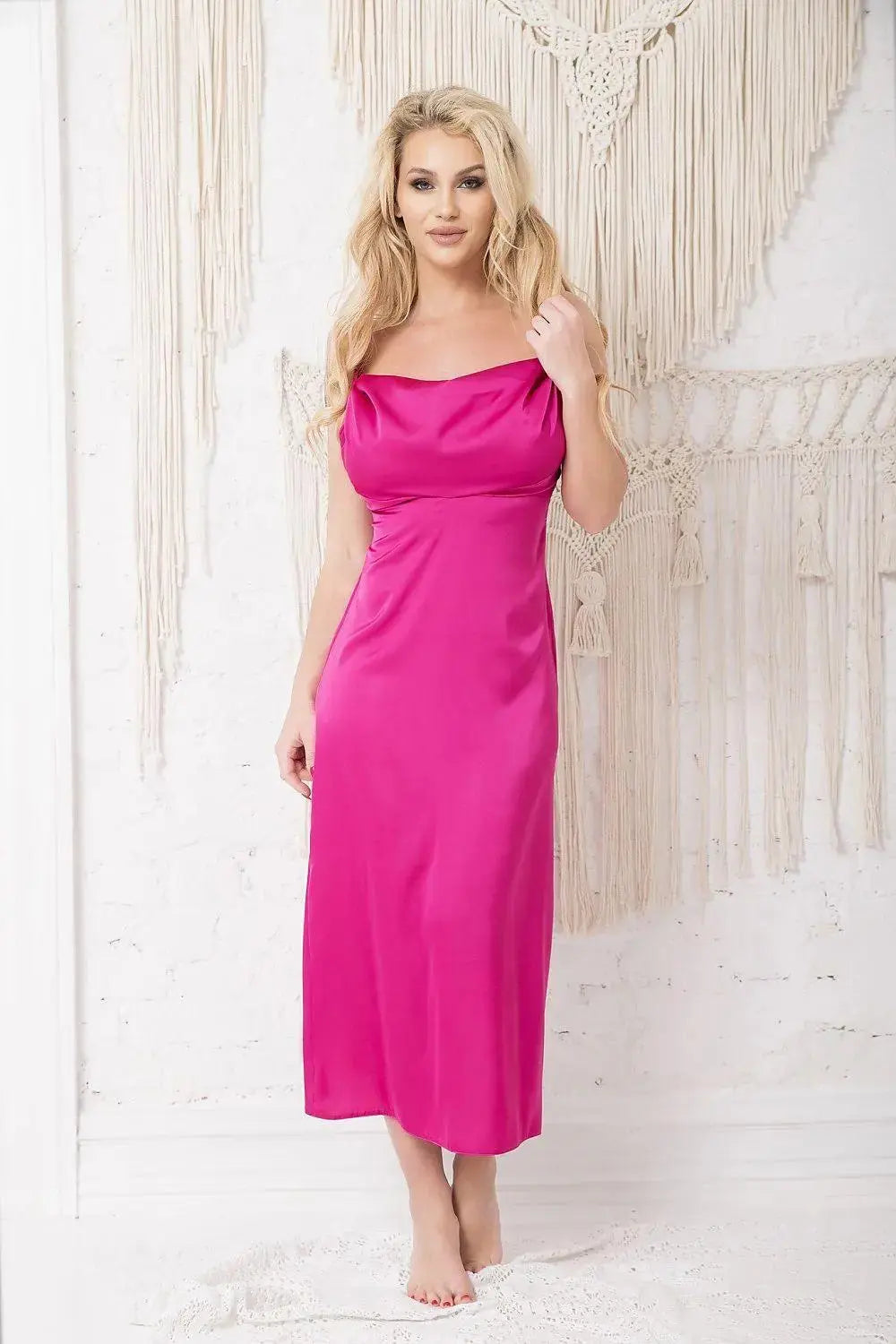 Kalimo high-quality satin, resembling silk nightgown