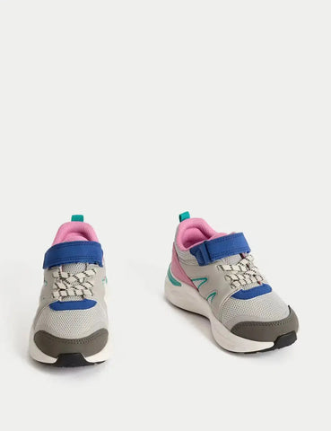 Kids' Freshfeet™ Riptape Trainers (4 Small - 1½ Large)