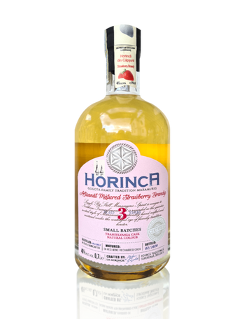 La Horincie Superior Strawberry Brandy Aged 3 Years (Horinca capsuni) 700ml