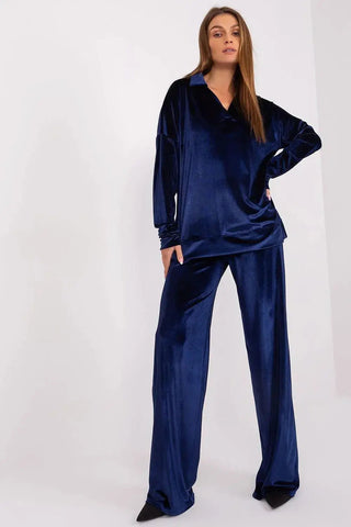 Lakerta stylish velour long-sleeve blouse with pants