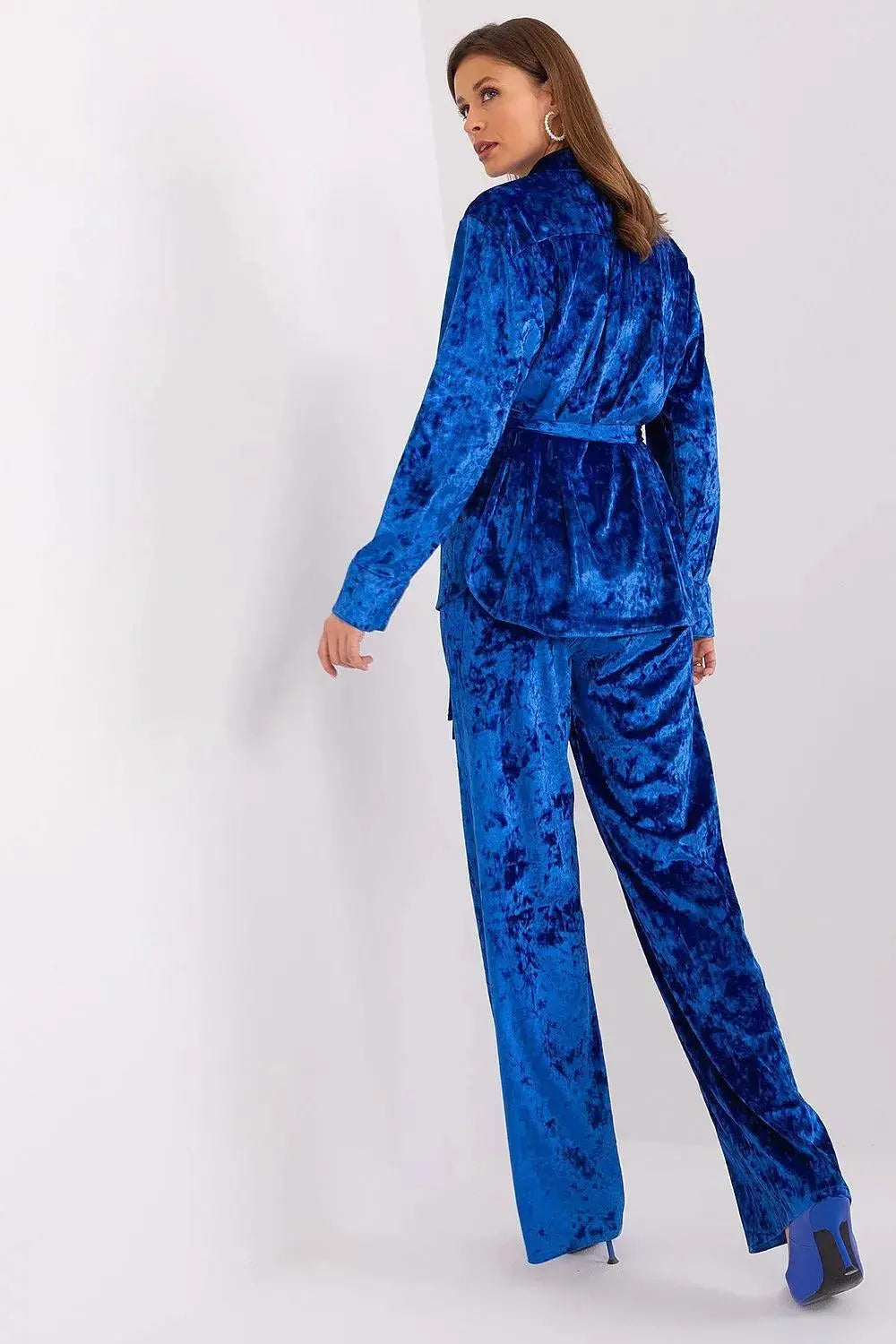 Lakerta velour shirt with pants