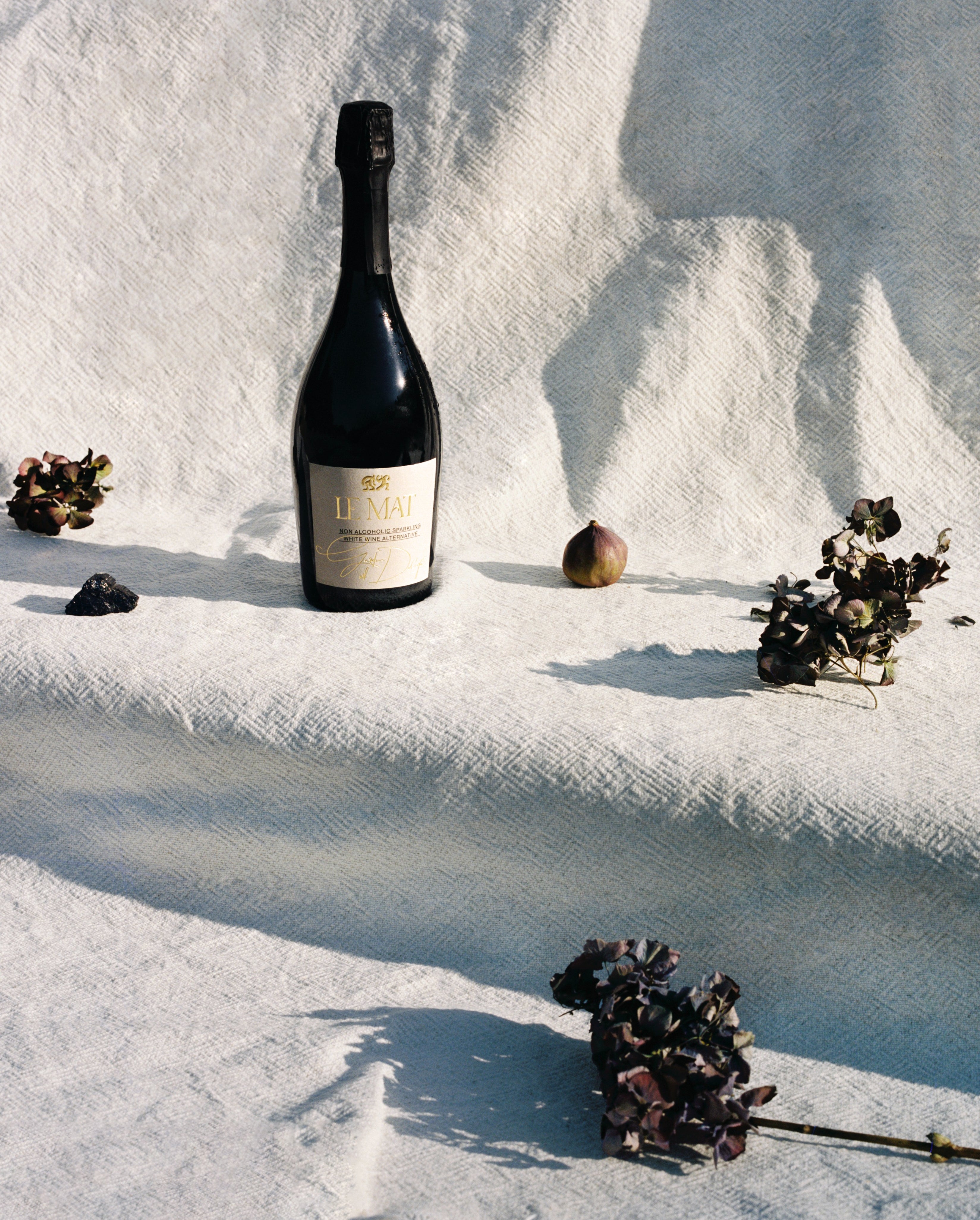 Le Mat Garden of Delight Non-Alcoholic White Sparkling Wine Alternative 750ml