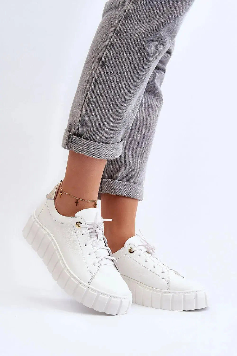 Low Shoes model 193138 Step in style