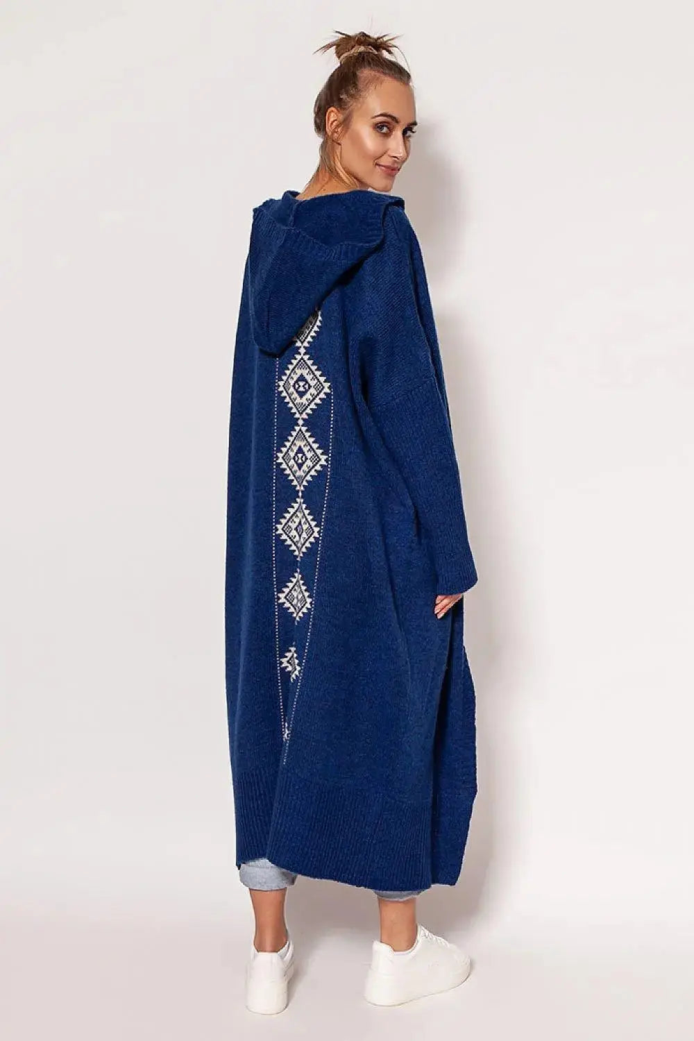 MKM Soft sweater coatwith long sleeves, hood, and pockets