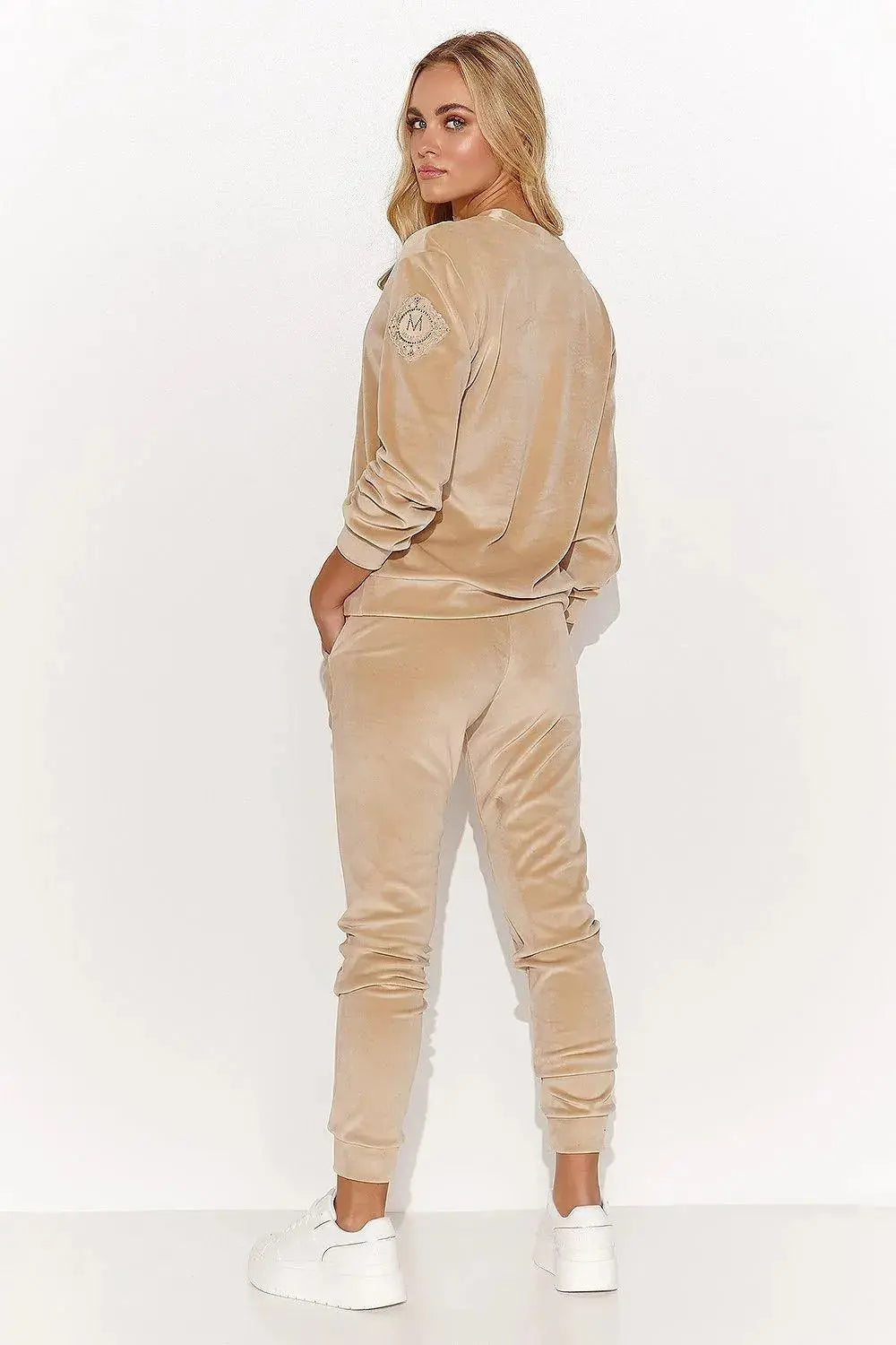 Makadamia elegant and feminine velour knit tracksuit