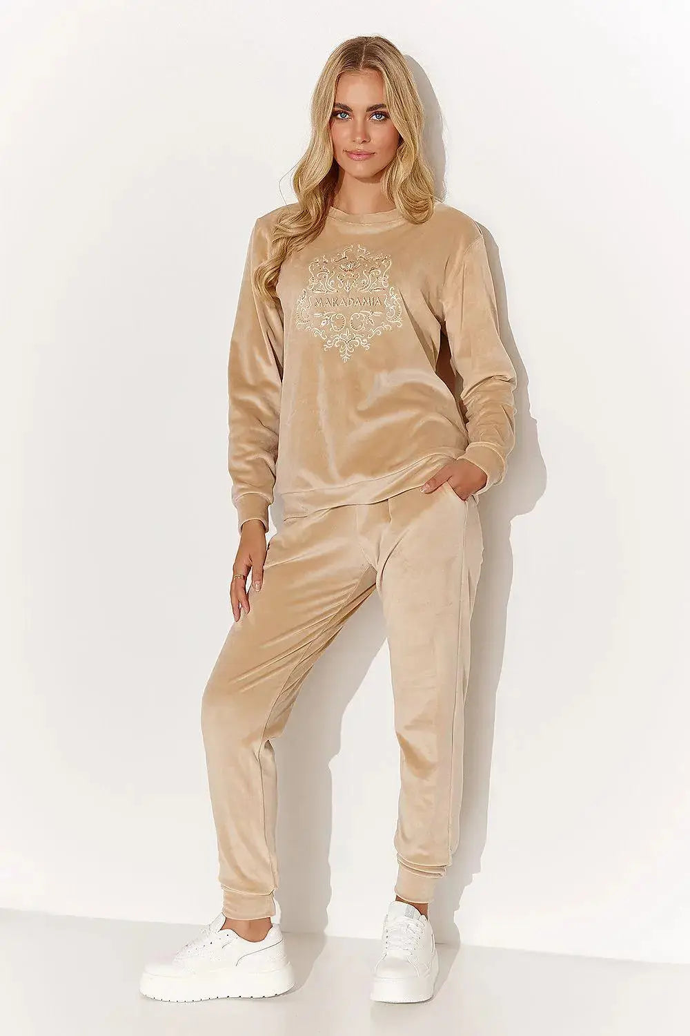 Makadamia velour long-sleeved blouse