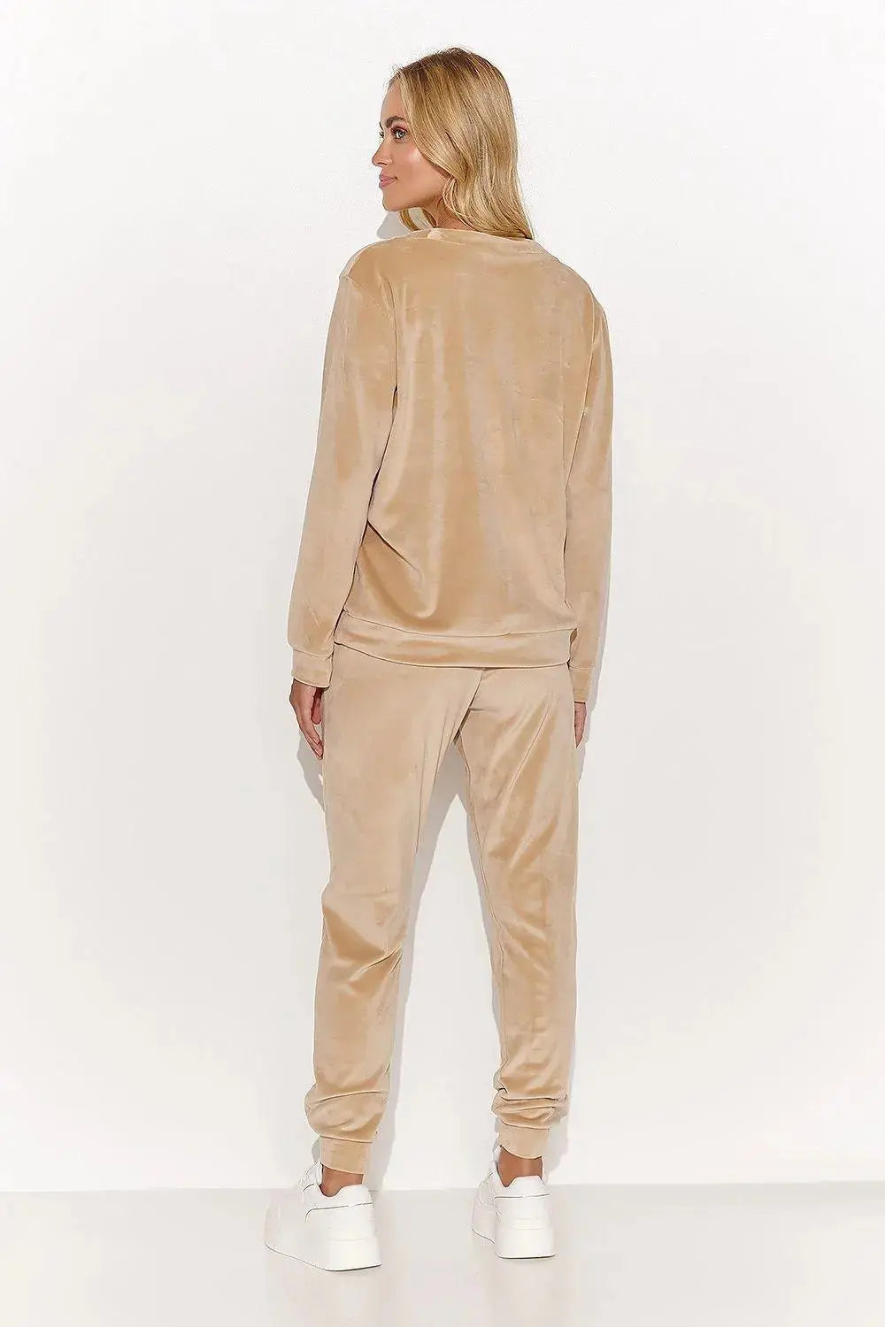 Makadamia velour long-sleeved blouse