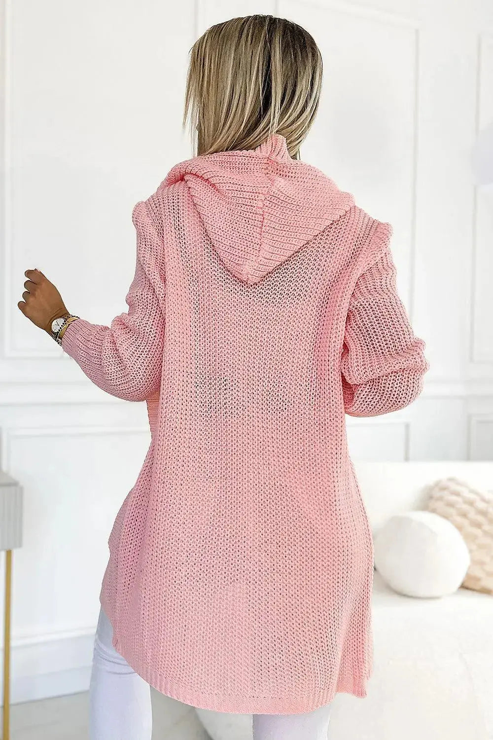 Numoco cardigan warm bedspread with hood, pockets and a patch