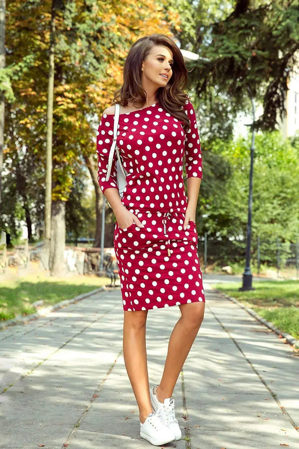 Numoco sporty daydress with 3/4 sleeves, pockets and binding