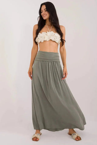 Och Bella smooth, solid material casual maxi skirt