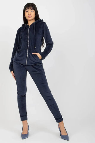 Relevance Velour set consisting of a sweatshirt and long pants