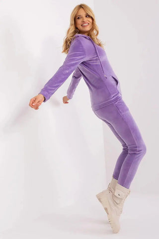 Relevance Velour set consisting of a sweatshirt and long pants