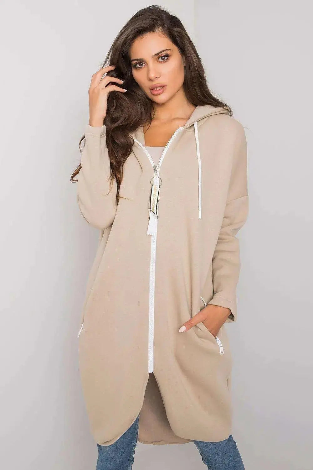 Relevance Womens sweatshirt with an extended cut