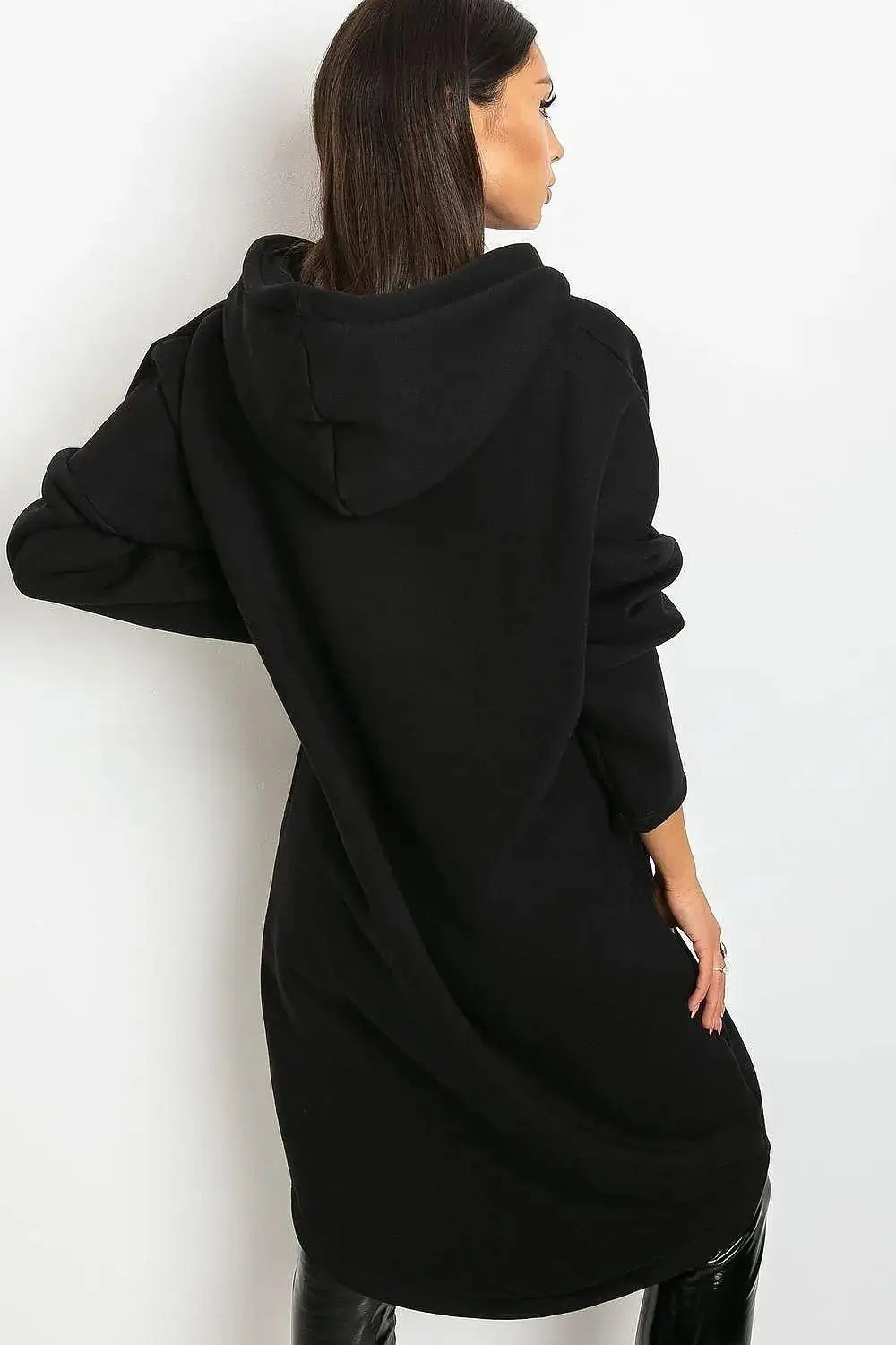 Relevance Womens sweatshirt with an extended cut