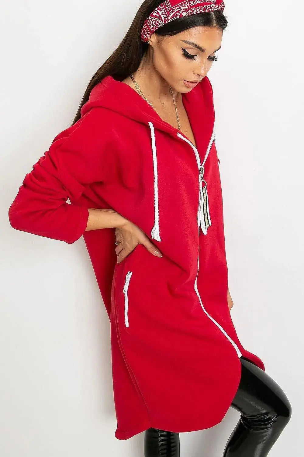 Relevance Womens sweatshirt with an extended cut
