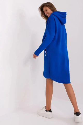 Relevance Womens sweatshirt with an extended cut