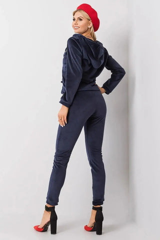 Relevance long sleeves sweatshirt with zipper, hood and slip pockets