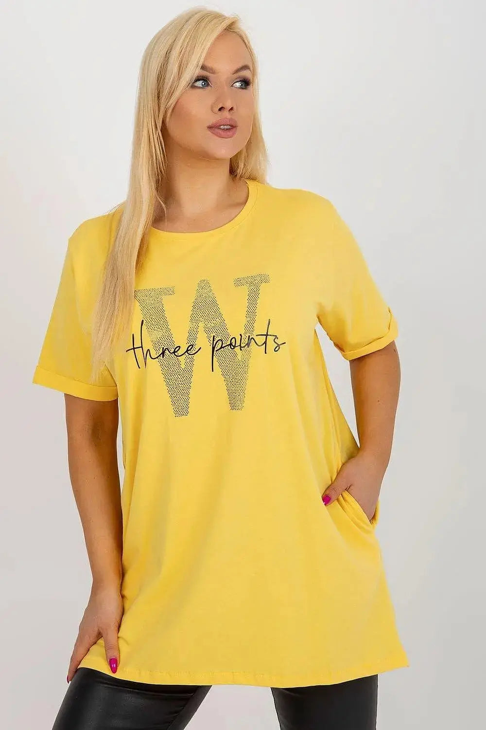 Relevance short sleeves and round neckline blouse