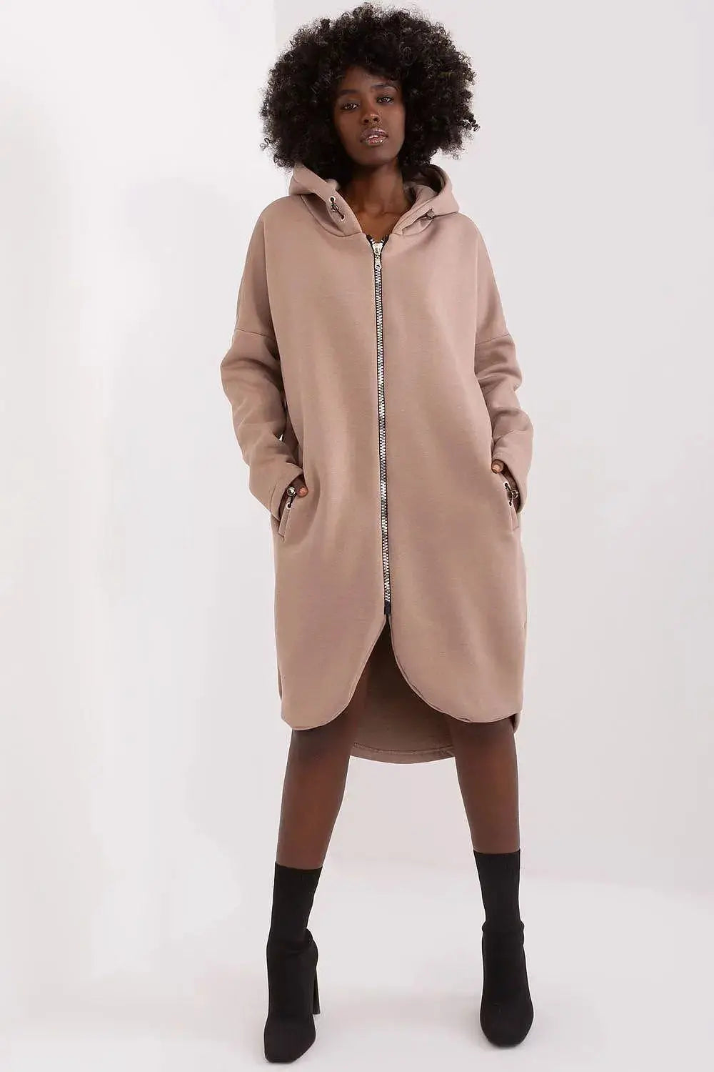 Relevance sporty style extended sweatshirt