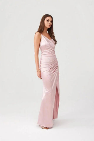 Roco Fashion Lamelia maxi dress with an open back is made of delicate and soft-touch fabric