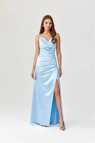Roco Fashion Lamelia maxi dress with an open back is made of delicate and soft-touch fabric