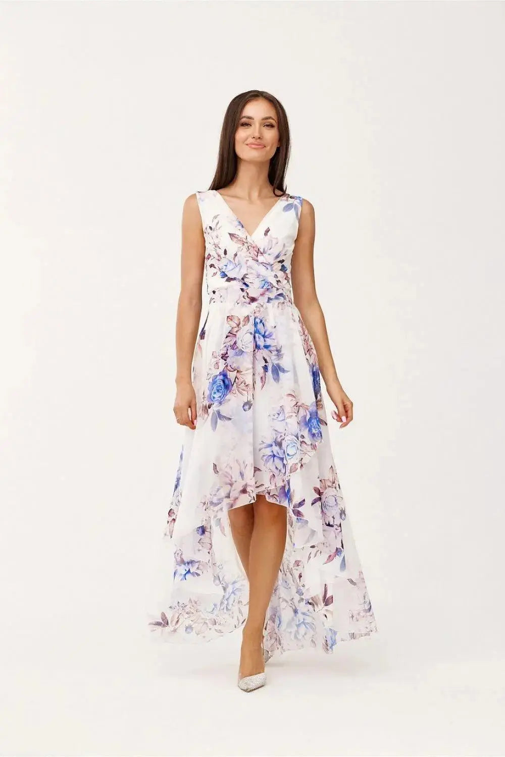 Roco Fashion maxi dress is made of light and delicate chiffon, which will be very comfortable to wear