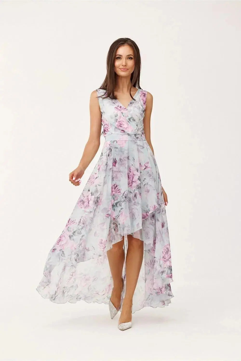Roco Fashion maxi dress is made of light and delicate chiffon, which will be very comfortable to wear