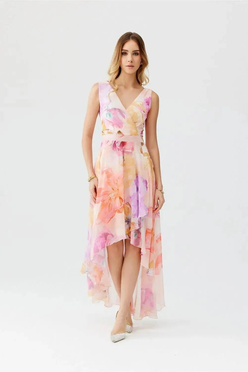 Roco Fashion maxi dress is made of light and delicate chiffon, which will be very comfortable to wear