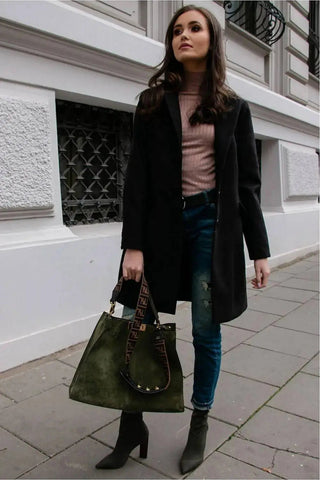 Roco Fashion single-breasted coat with a tailored cut
