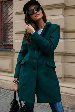 Roco Fashion single-breasted coat with a tailored cut