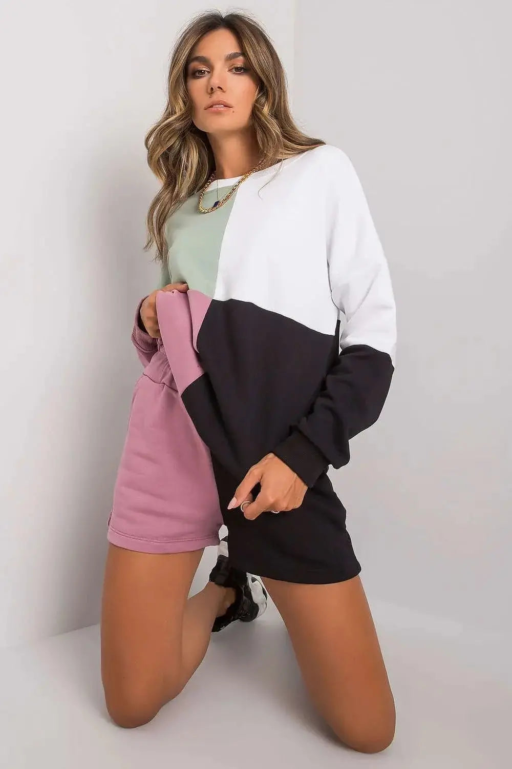 Rue Paris Casual Blouse and Shorts Set