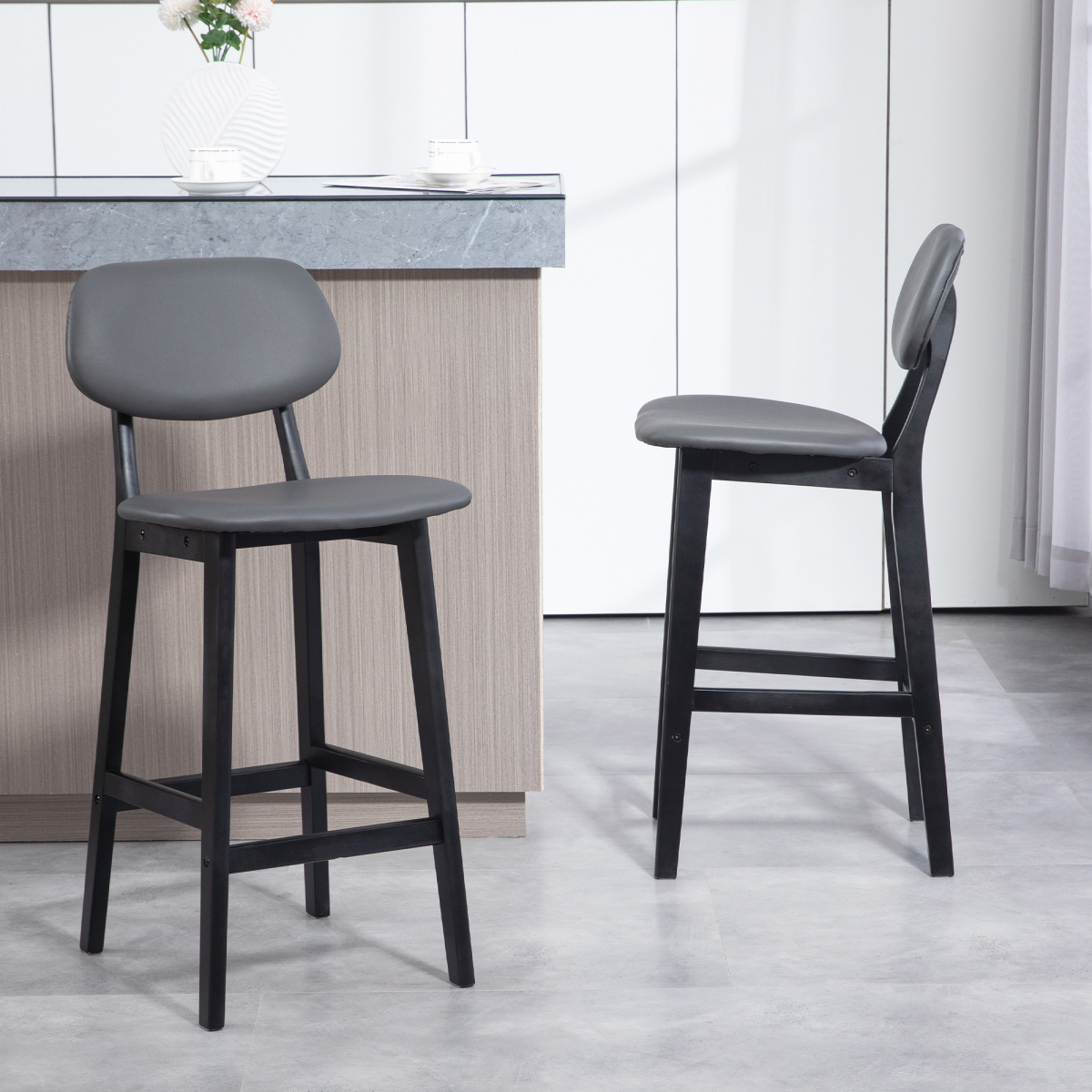 HOMCOM Breakfast Bar stools Set of 2 with PU Leather Cover, Wood Legs, Brown