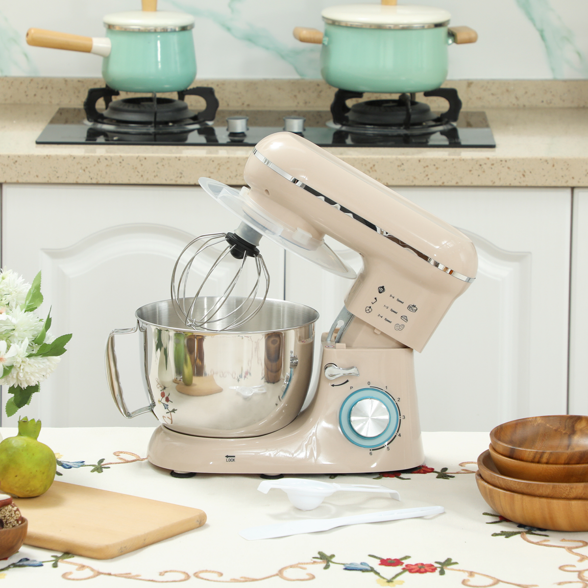 HOMCOM Electric Stand Mixer, 4.5L Food Mixer with Dough Hook, Whisk, Beige