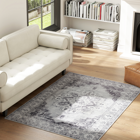 HOMCOM Flannel Non-Slip Washable Rug for Living Room