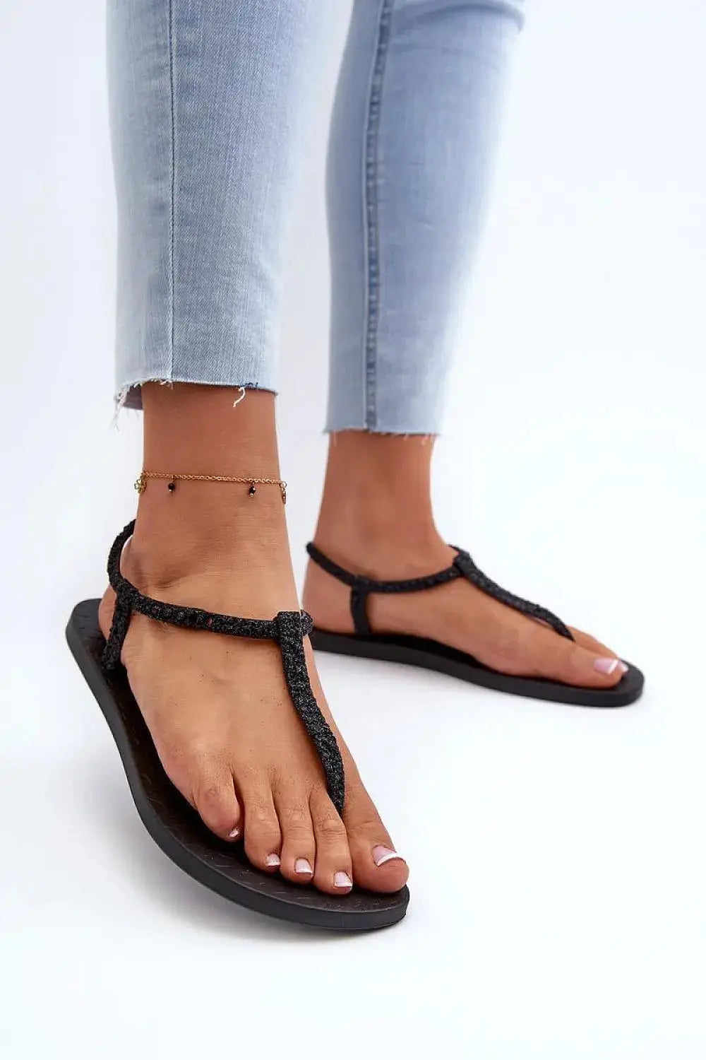 Ipanema Women’s Sandals – Eco-Friendly Glitter Design with Buckle Closure