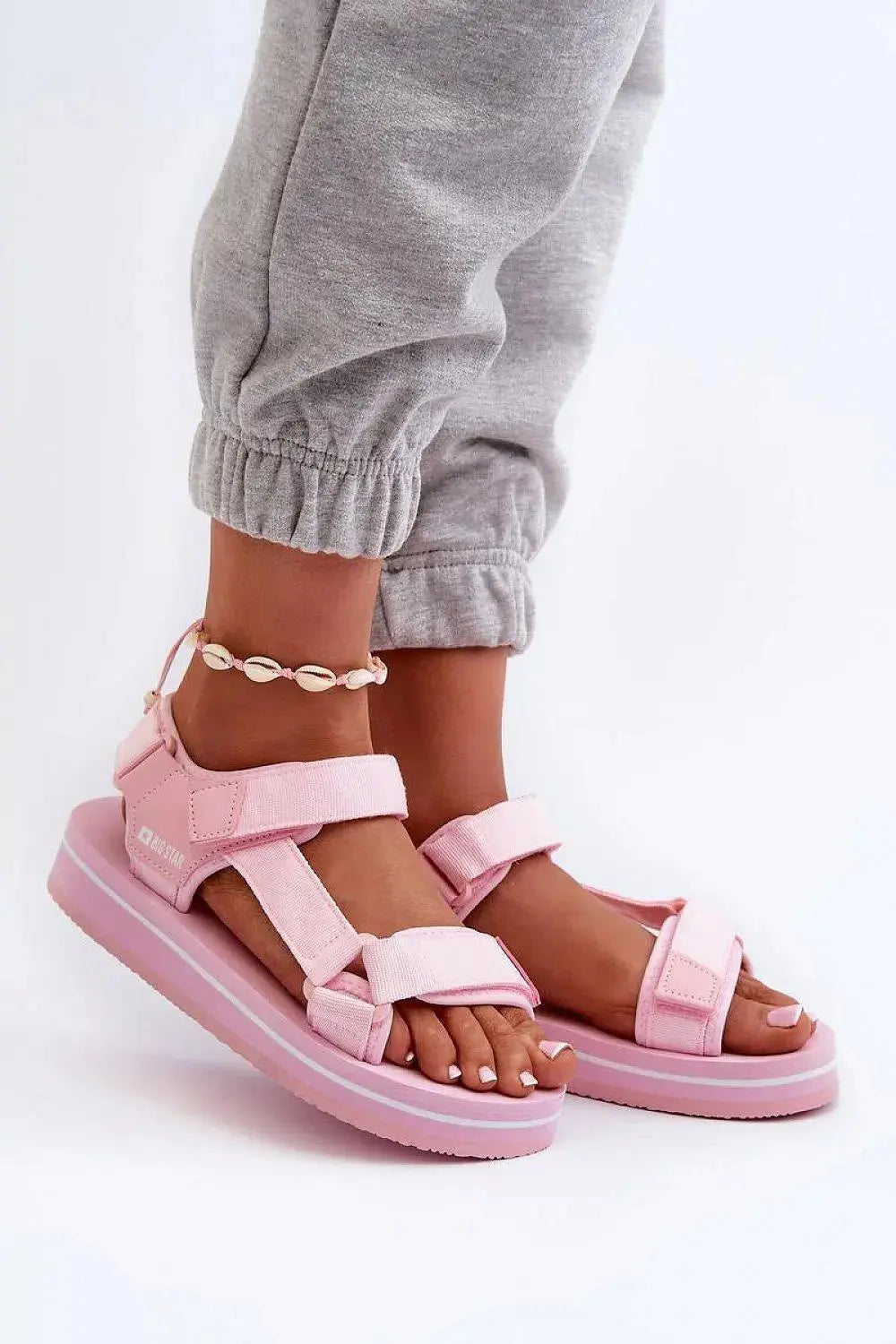 Sandals model 198192 Step in style