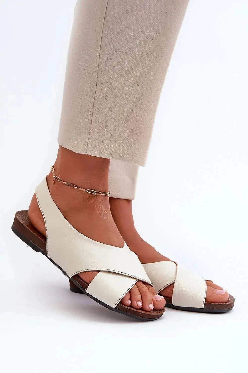Sandals model 198729 Step in style