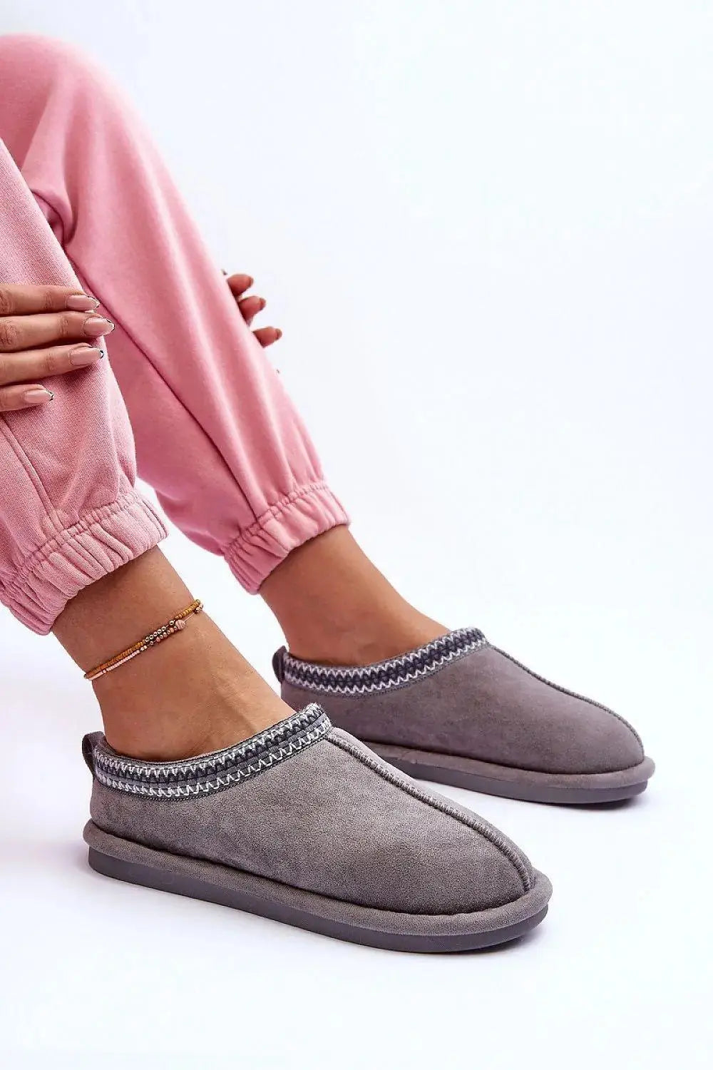 Slippers model 188682 Step in style
