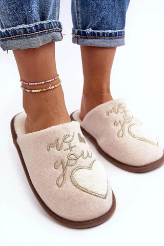 Slippers model 189105 Step in style