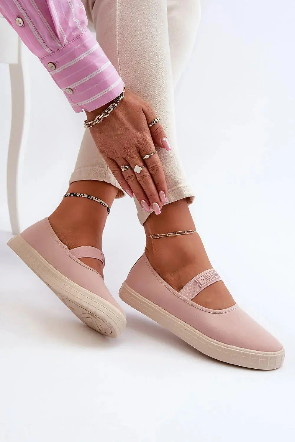 Sneakers model 194982 Step in style