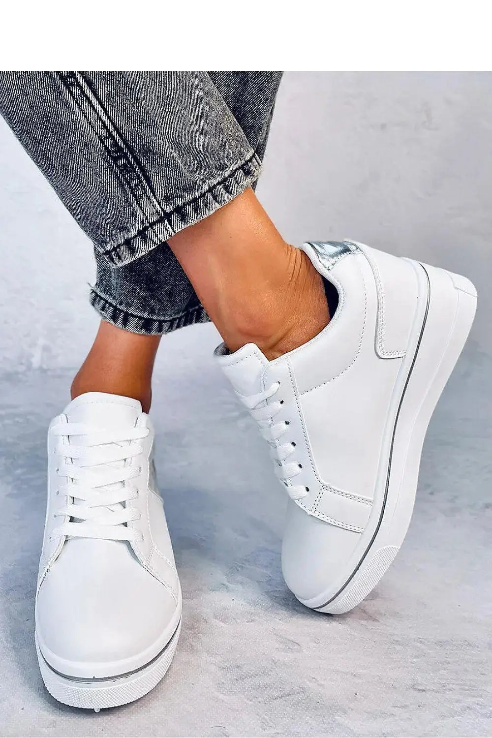 Sport Shoes model 184251 Inello