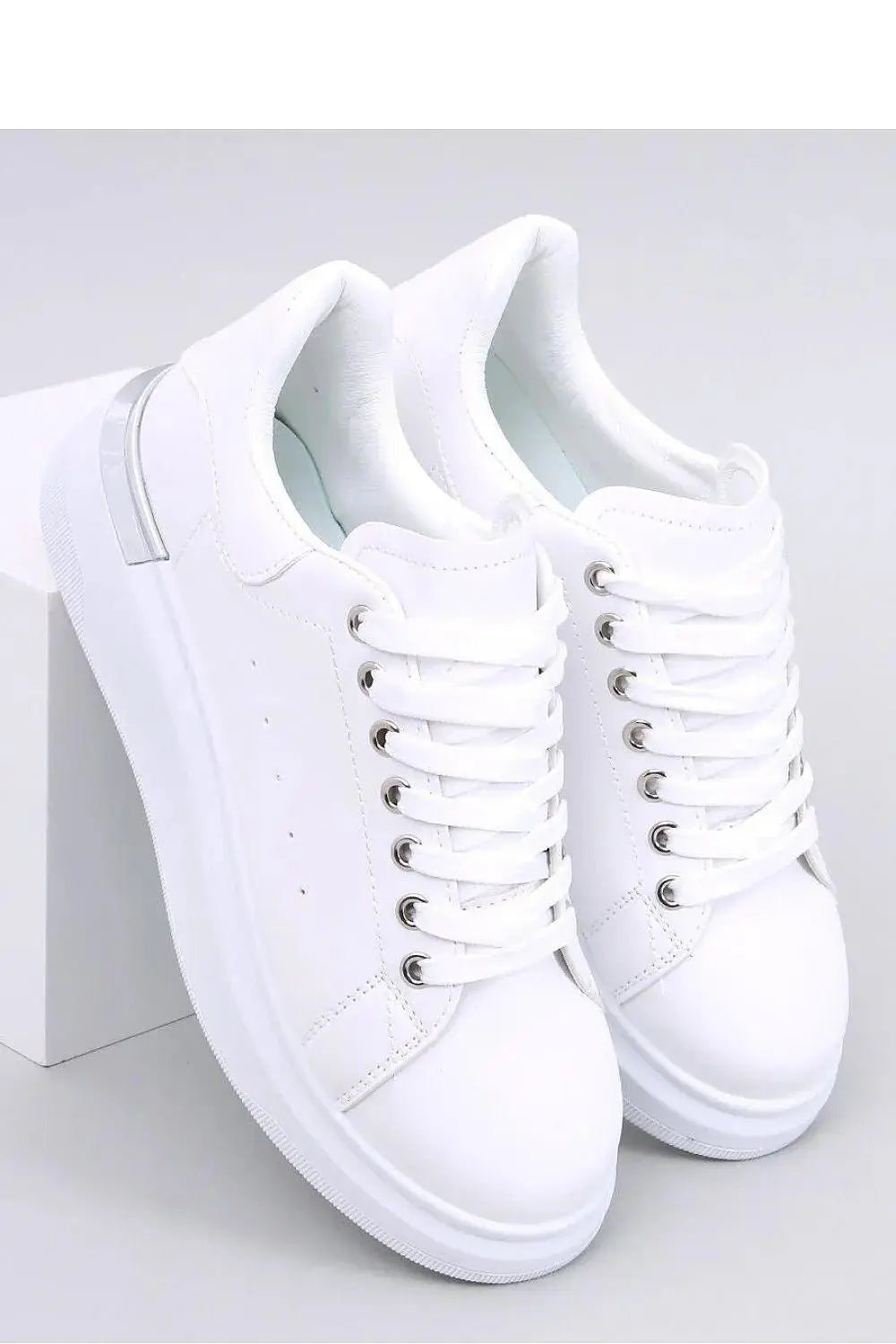Sport Shoes model 193459 Inello