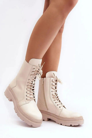 Step in style Stylish women's autumn-winter boots