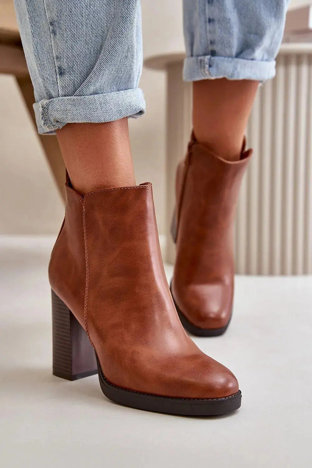 Step in style Women's ankle boots made of eco leather